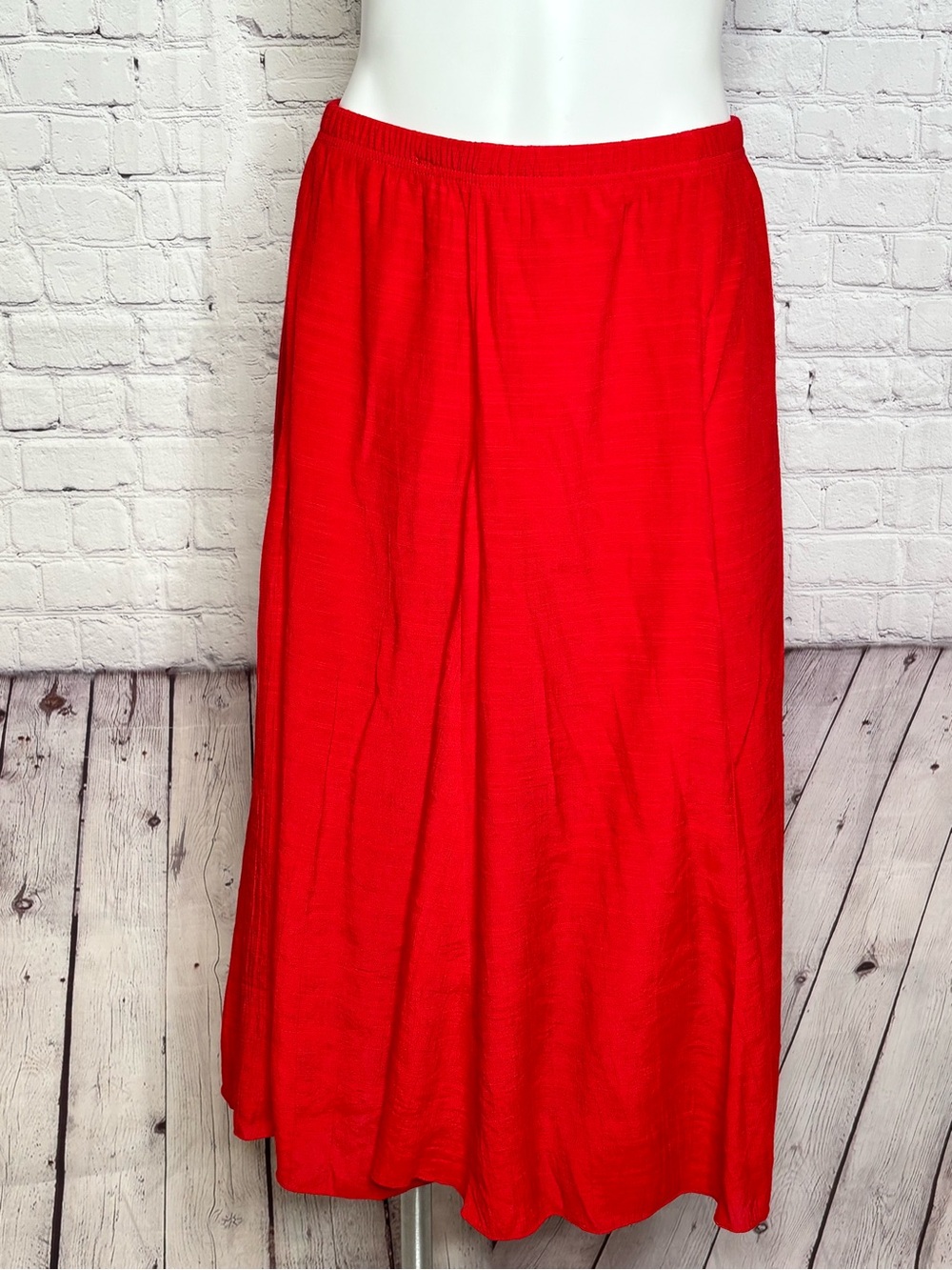 Westport Aline Red Midi Skirt with Flare Bottom Size 2X